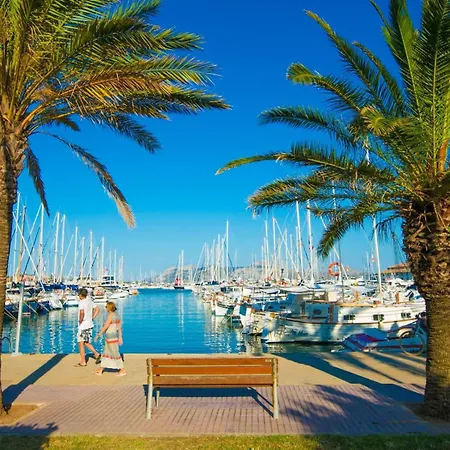 Villa March By Cala de Sant Vicenc